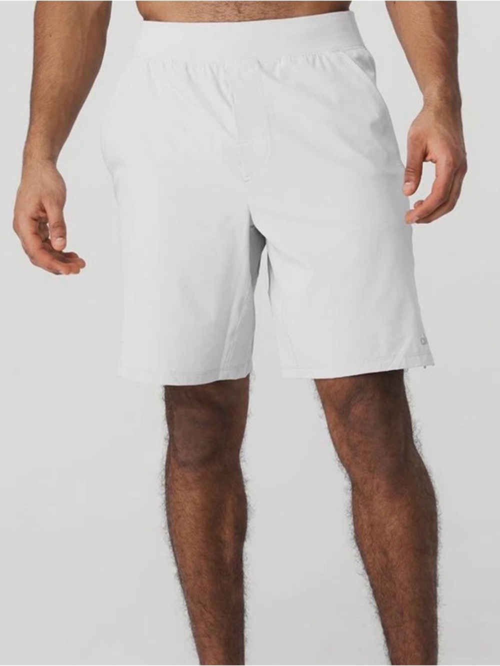 USED ALO Yoga Men’s “Repetition” Short 7” Inseam (M) *TITANIUM*